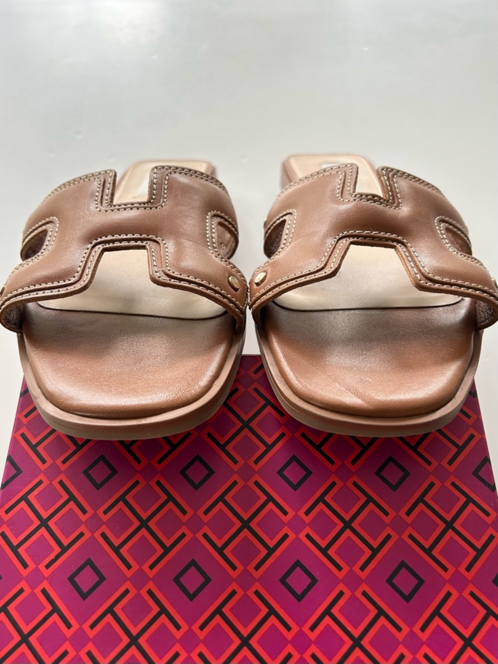 STEVEN New York By Steve Madden Harlien Slide Sandal, Cognac 8 NEW - Picture 2 of 10